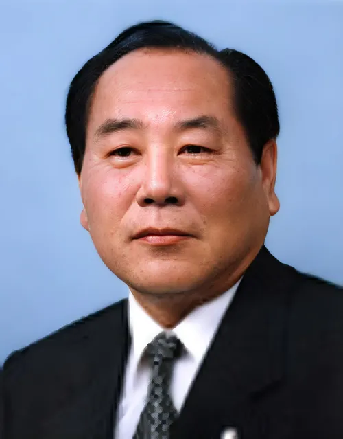 권희필