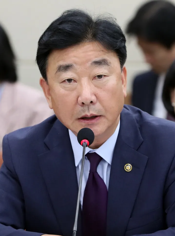김석진(1957)