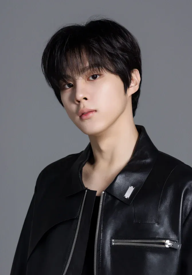 김우석(1996)
