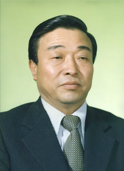 김주남