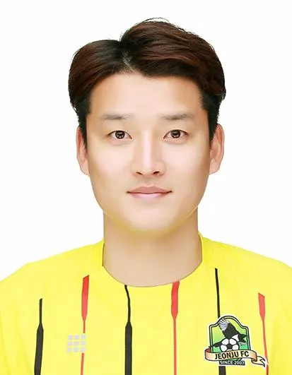 김태연(축구선수)