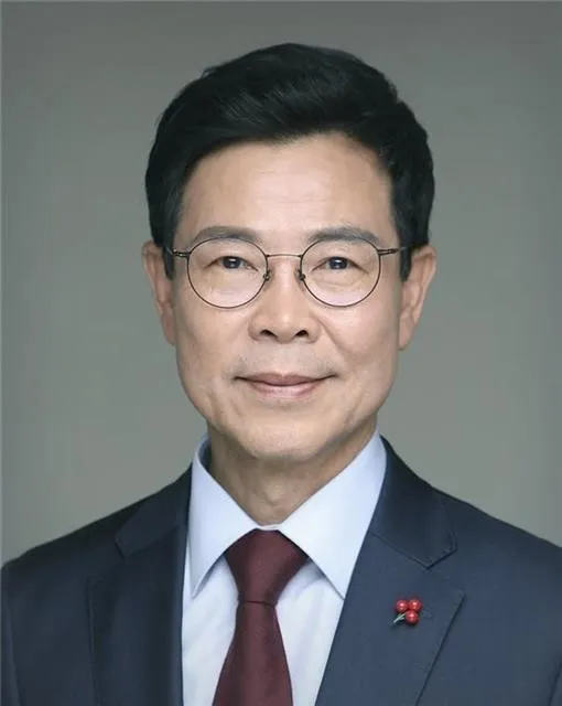 김한근(정치인)