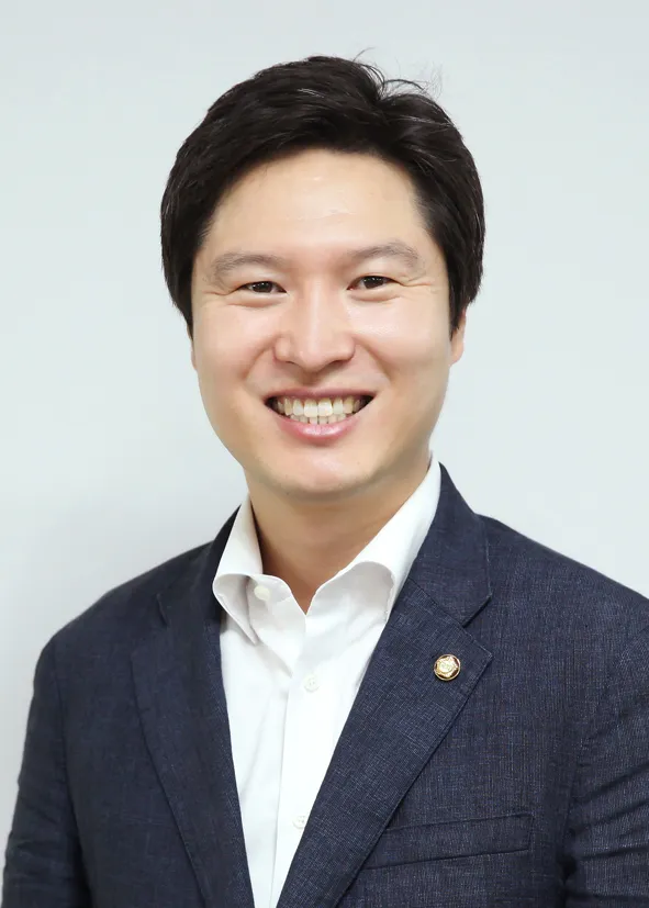 김해영