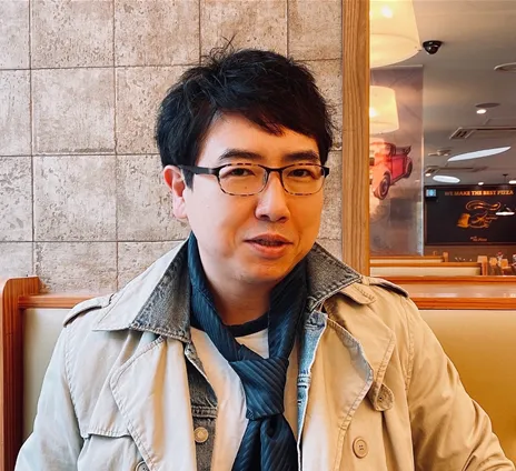 김희욱