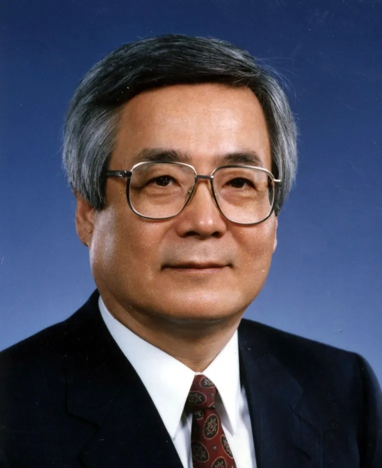 나웅배