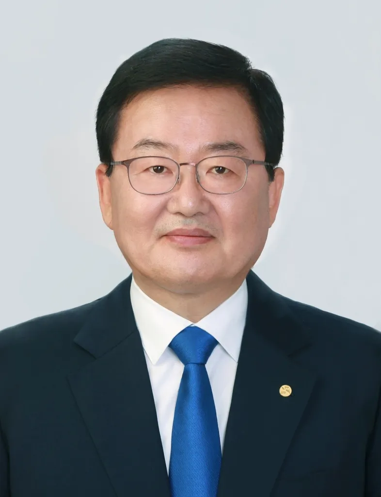 문인(정치인)