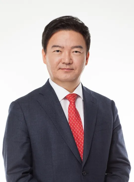 민경욱