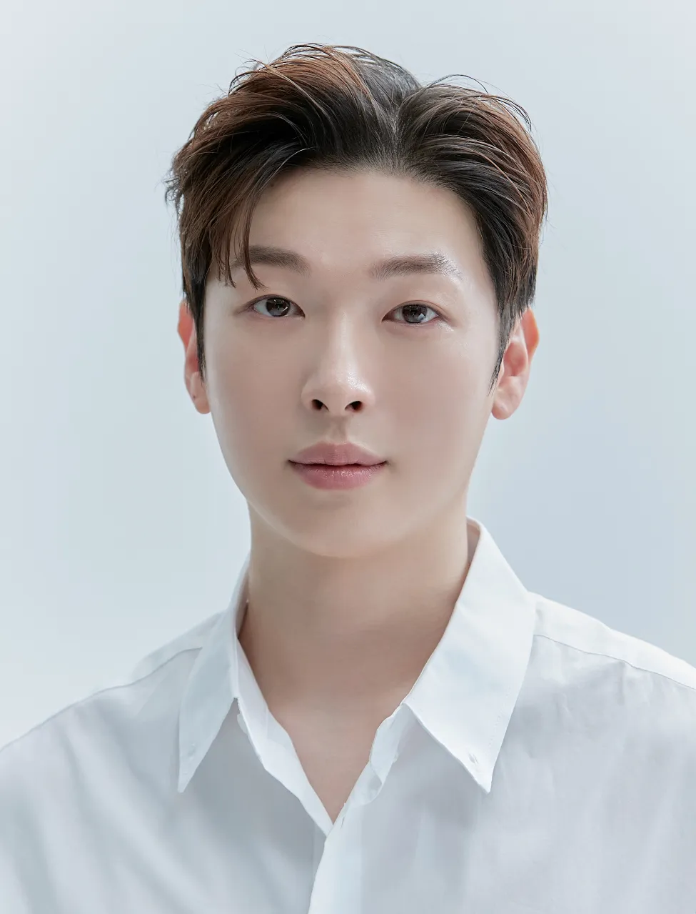 박강현