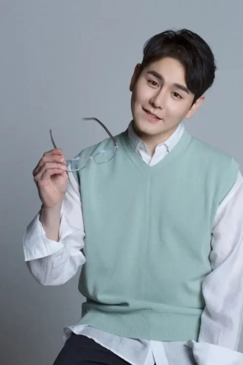 박세욱