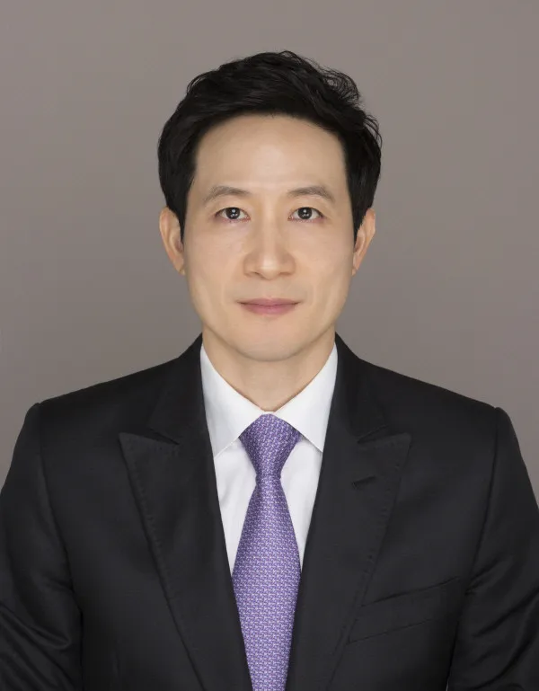박철완