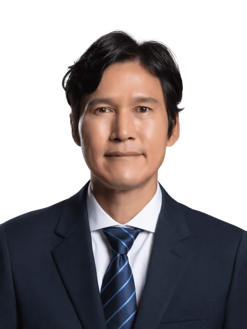 박충균