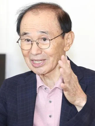 방극윤