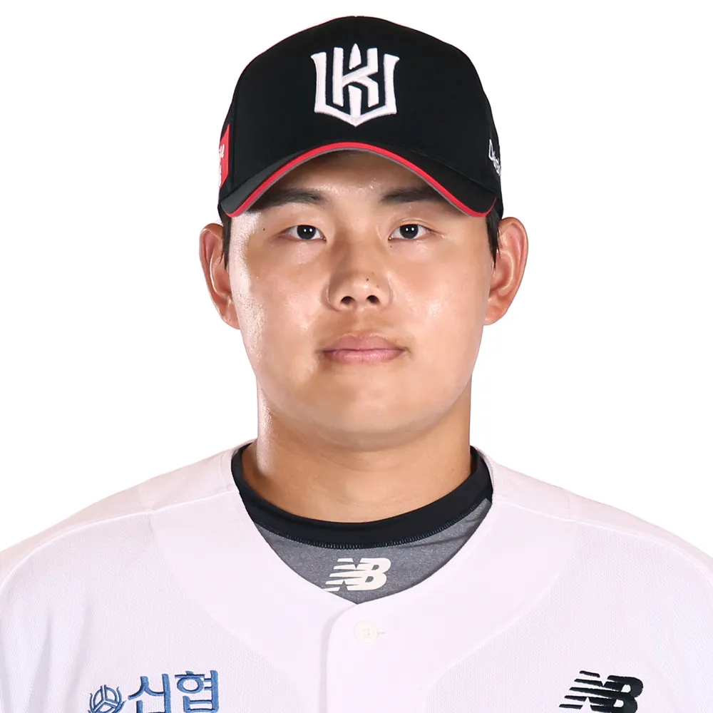 소형준