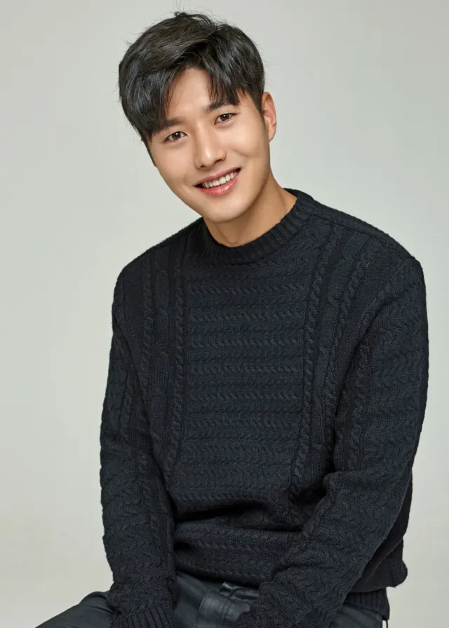 신정윤