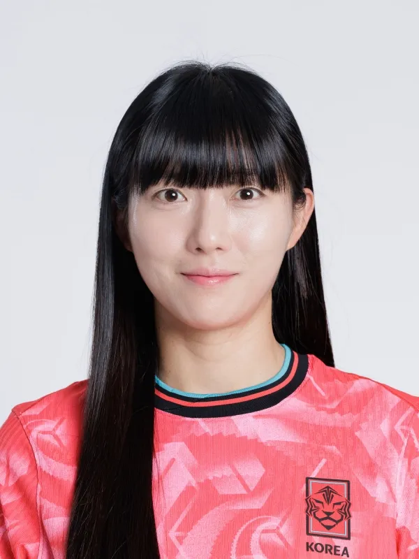 심서연