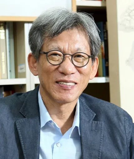 유홍준