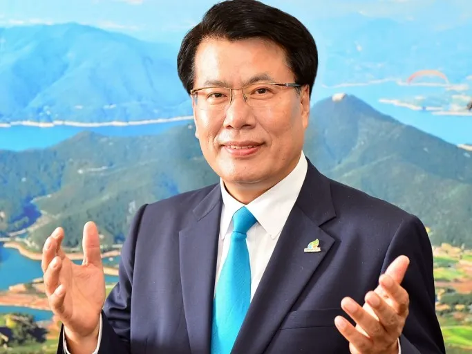 이근규