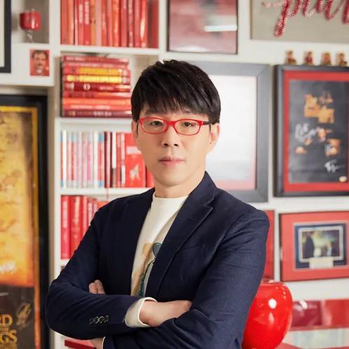이동진