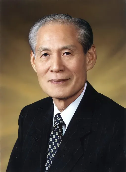 이만섭