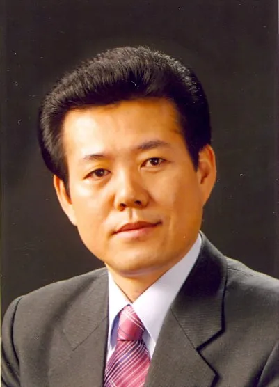 이용삼
