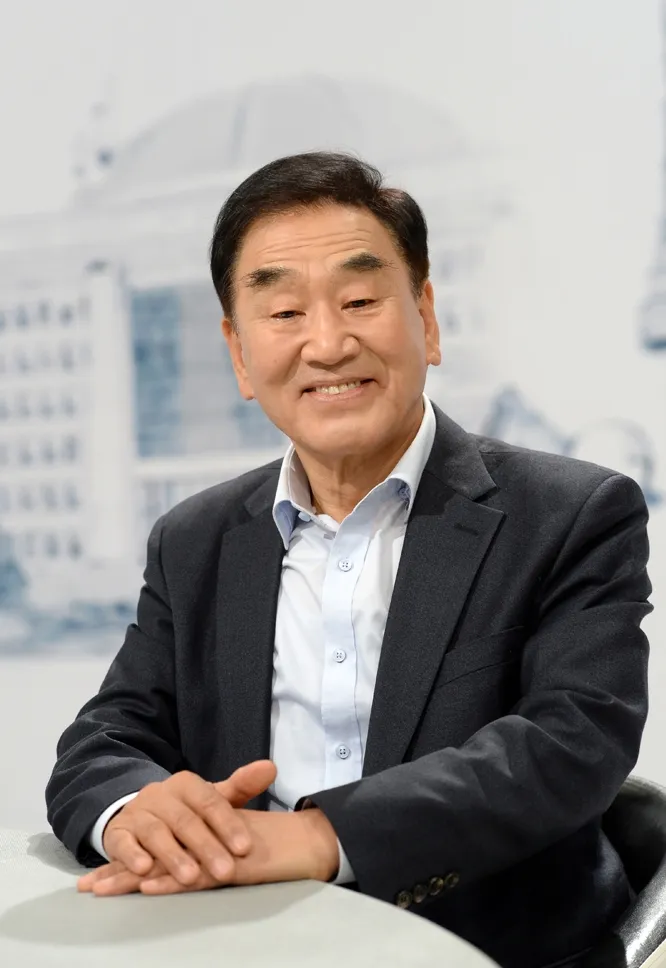 이재오