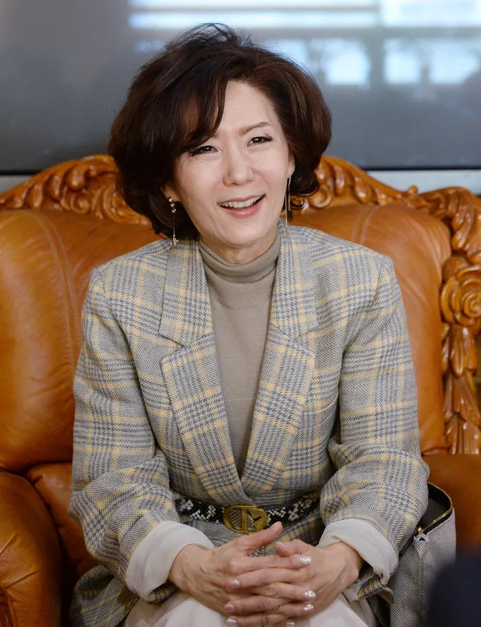 이진숙(교수)