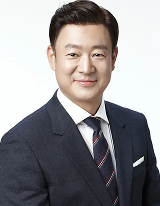 이진우(배우)