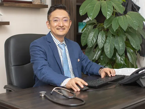 장항준(의사)