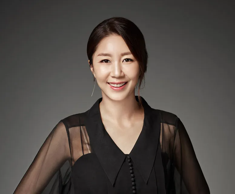 전미라