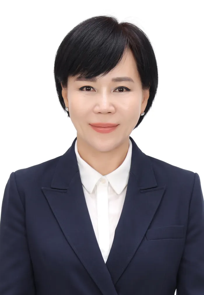 전현희