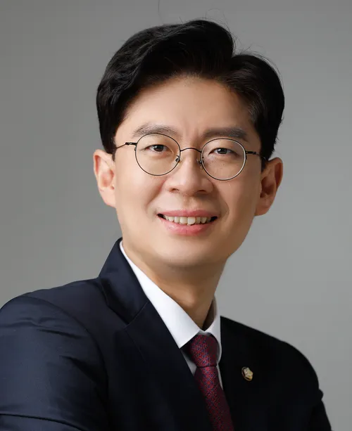 조정훈 사주