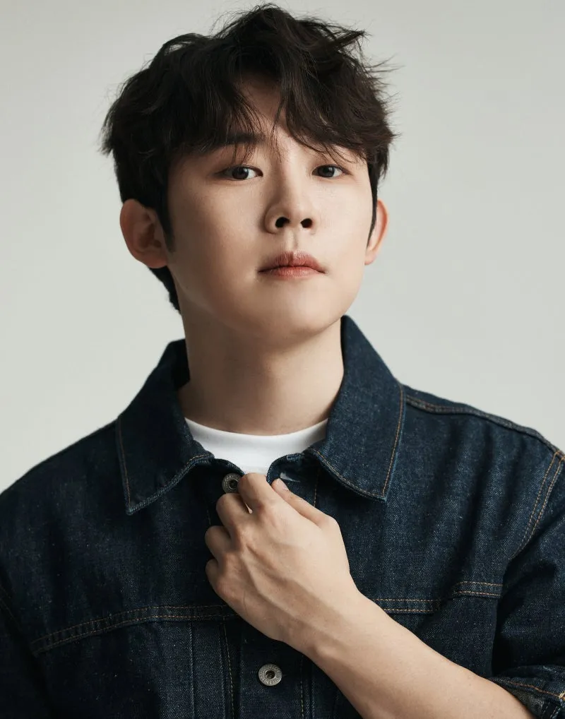 진욱
