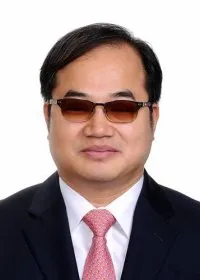 최동익