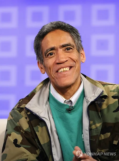 테드 윌리엄스(성우)