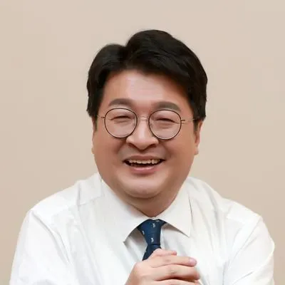 허영일