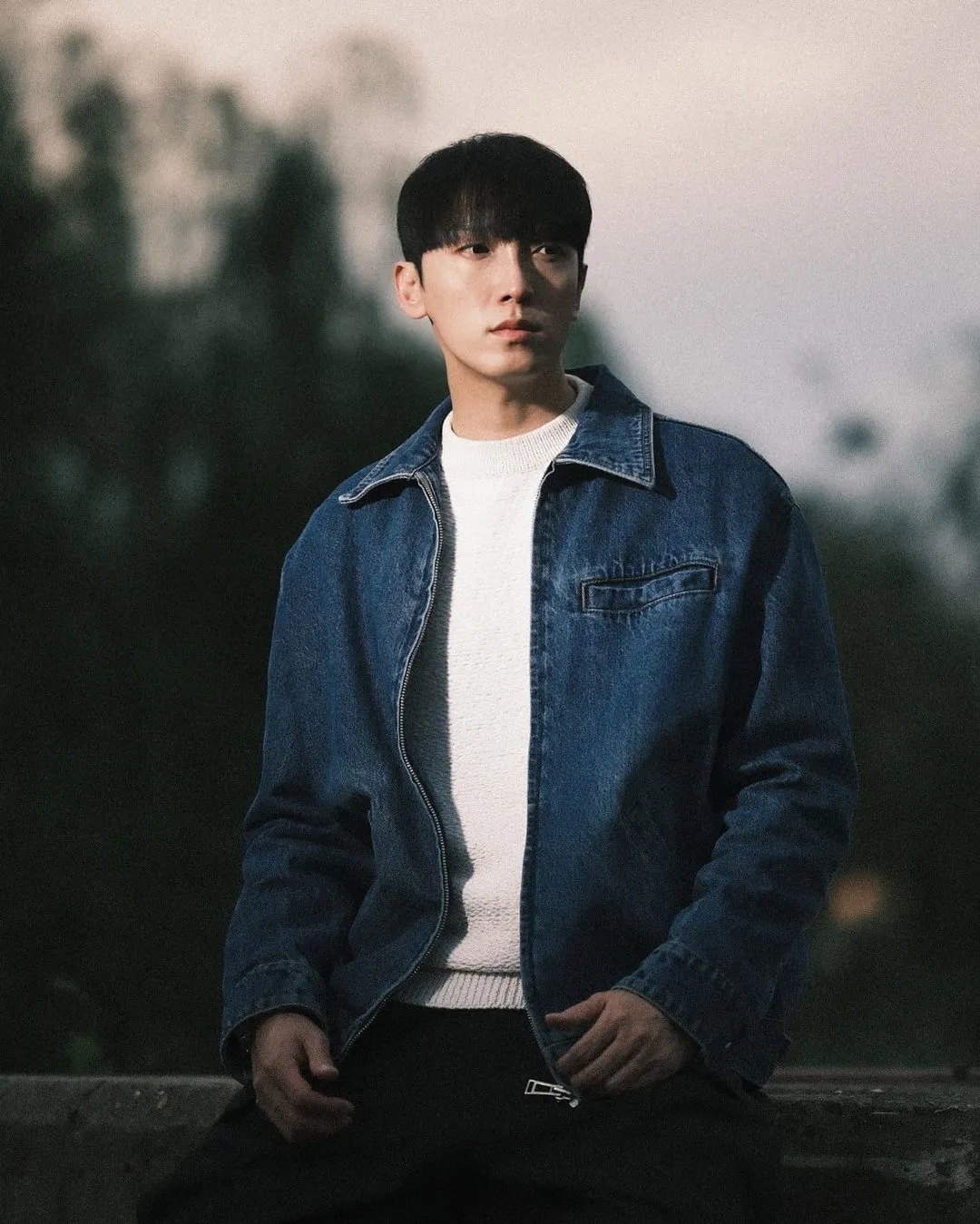 황인욱