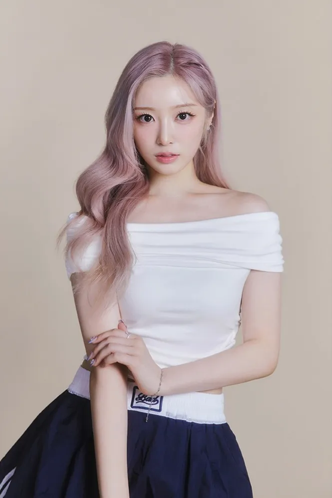 히나(LIGHTSUM)